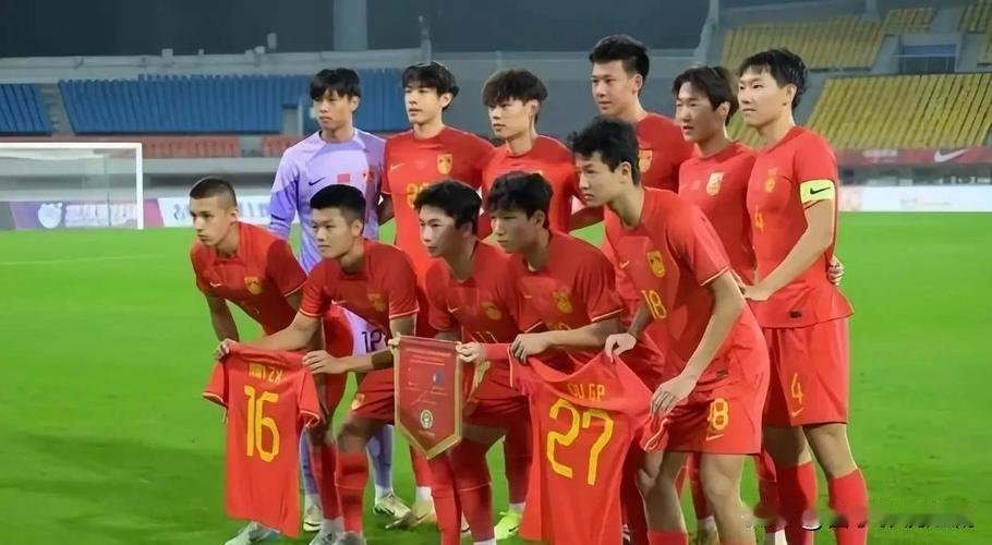 中国年轻球员留洋，势在必行

中国年轻球员留洋十分必要。邵佳一指出，留洋能促进个