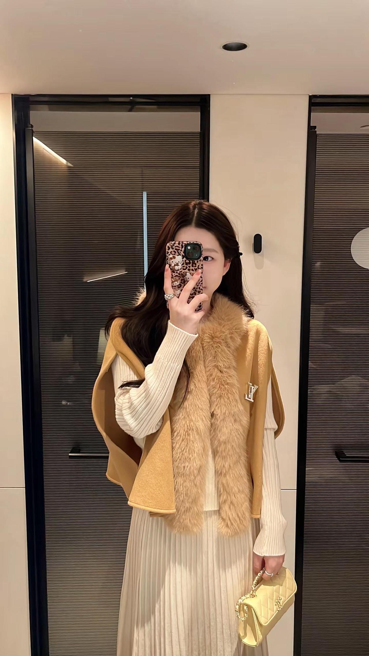 女生审美极限2选1选哪个啊啊啊！