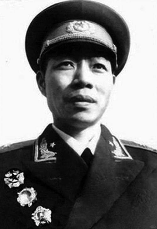 原空军政委：政工名将王辉球将军