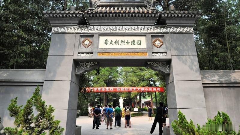 老一辈无产阶级革命家中，李大钊绝对是最伟大和无私的代表之一。他1889年出生于河
