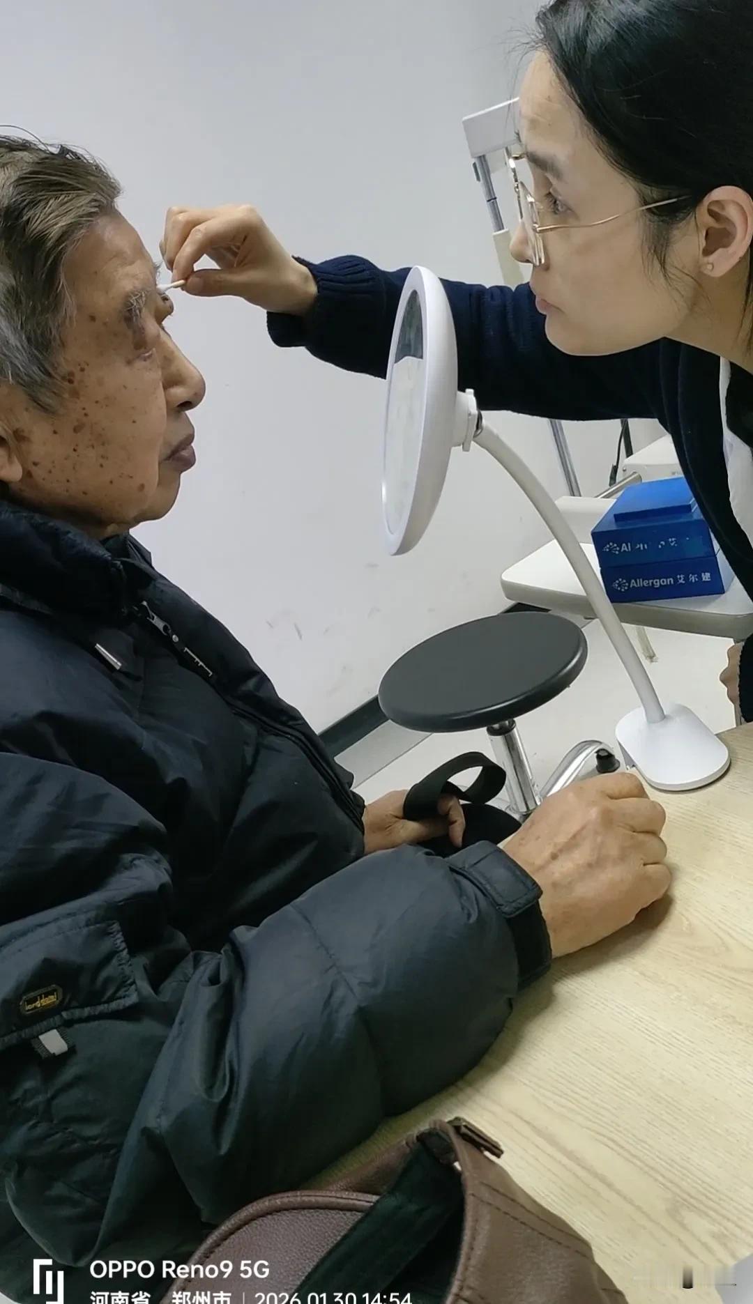 你有没有遇到过这样的情况——

明明是同一种毛病，到了不同科室，给出的方案和报价