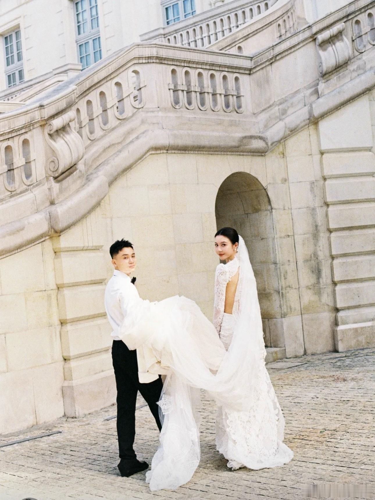 AnsrJ夫妇婚纱照来了📷 