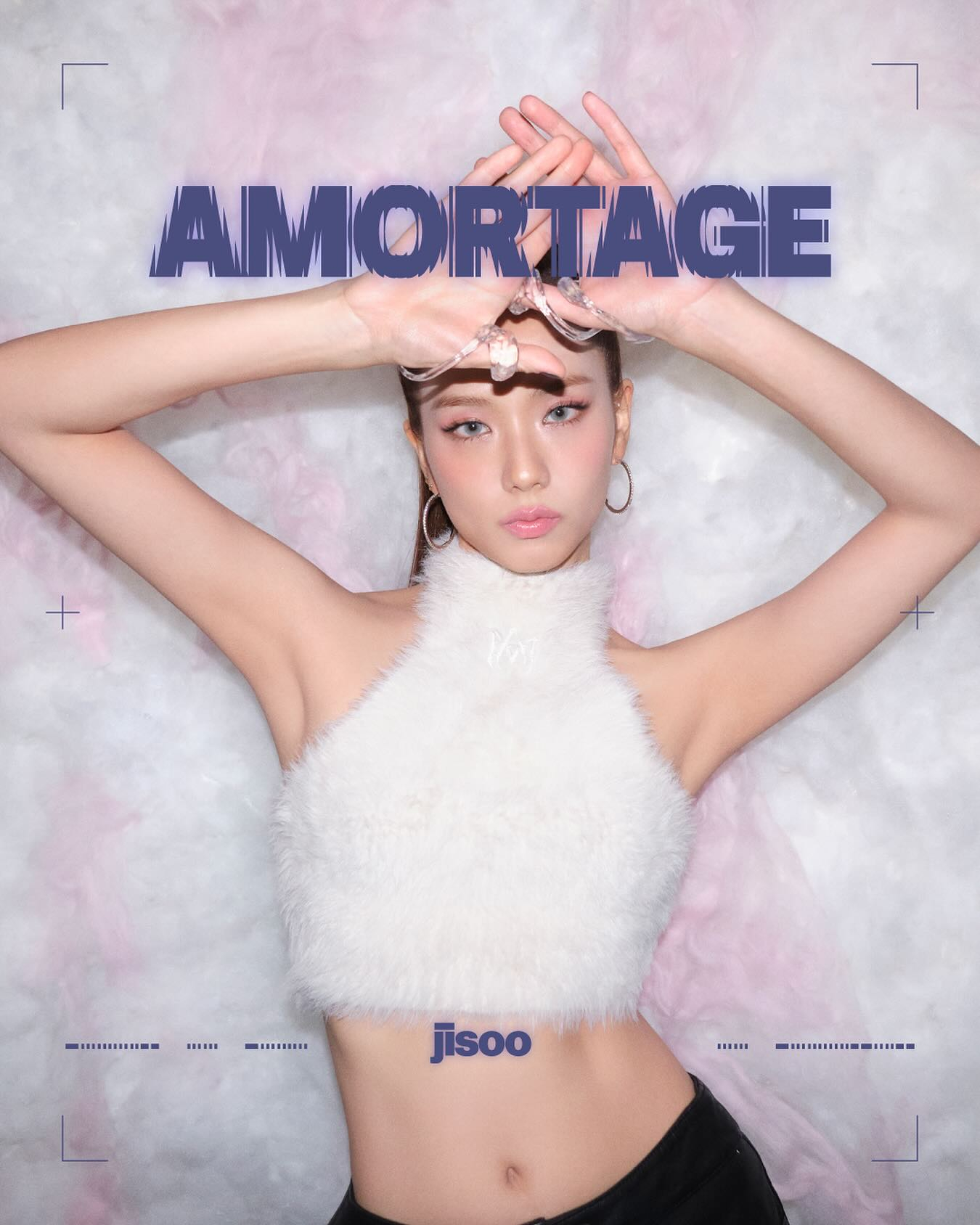 Yes！ JISOO  金智秀 公布首张个人EP《AMORTAGE》首张海报！坐