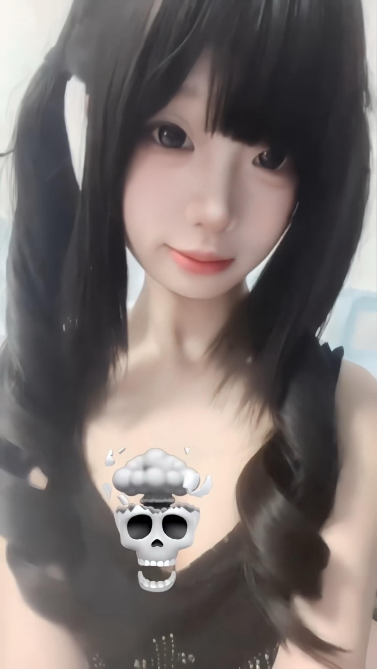 你的世界里只会有两件事 等我和陪我