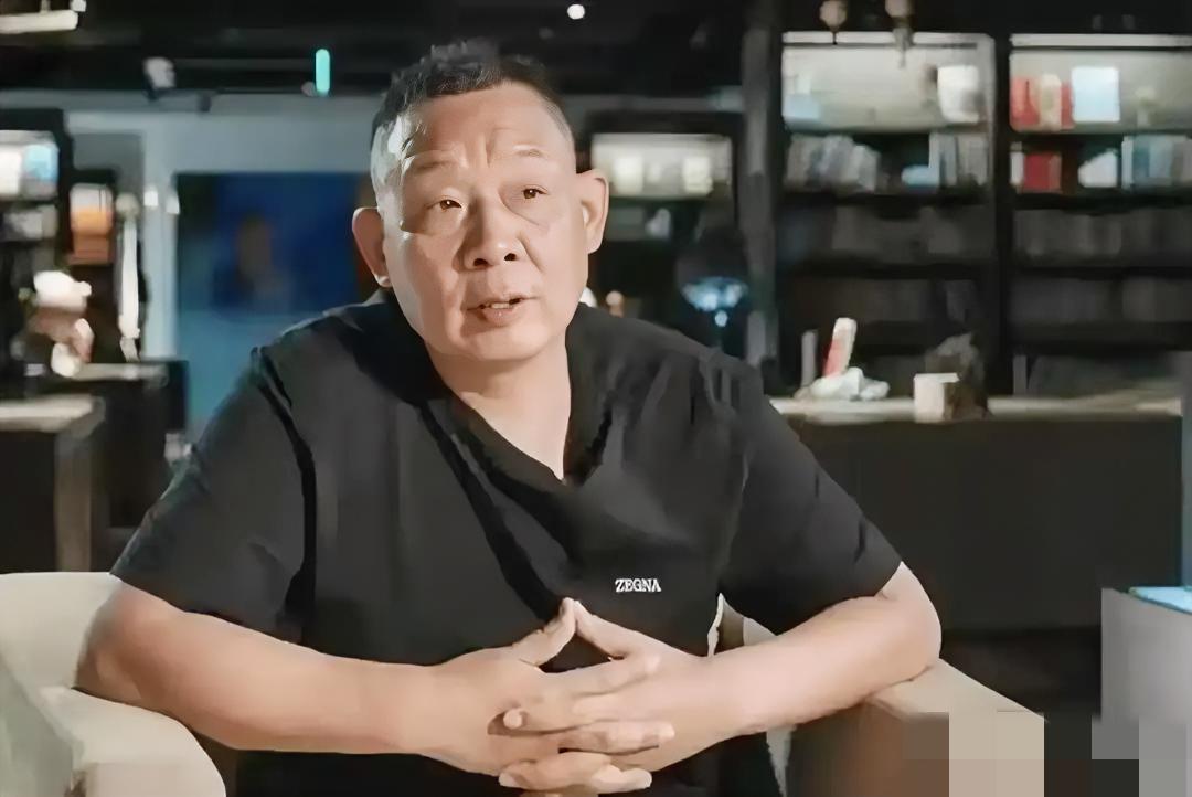 刷到一条新闻，胖东来开放日，每人收费2万。

时间是每月10号和20号，每批不超