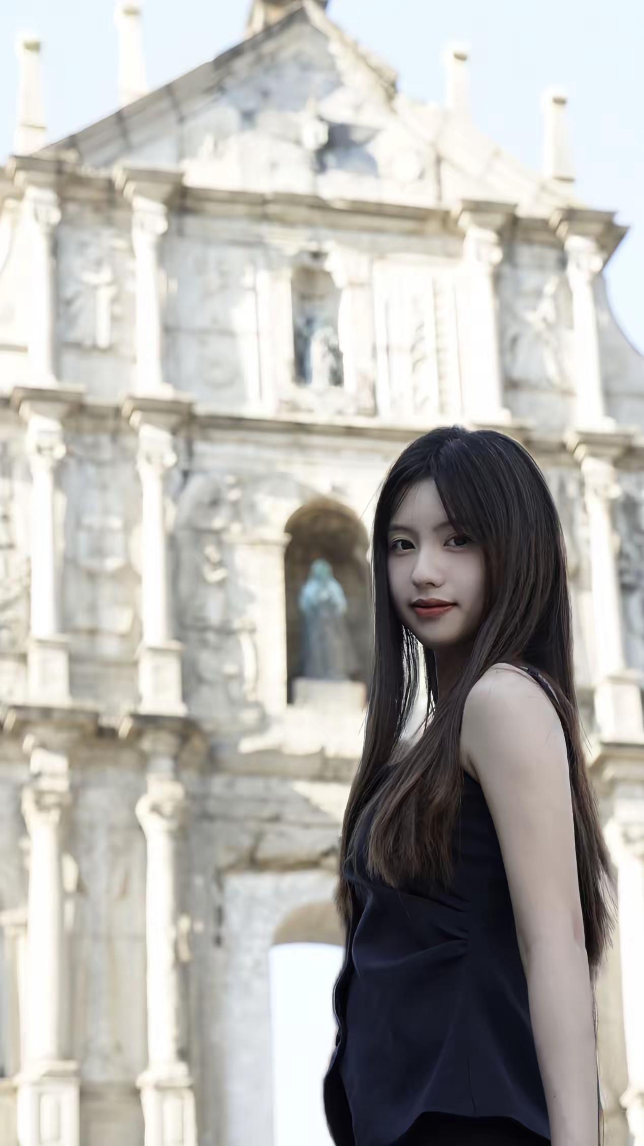 喜欢这个发型大三巴牌坊