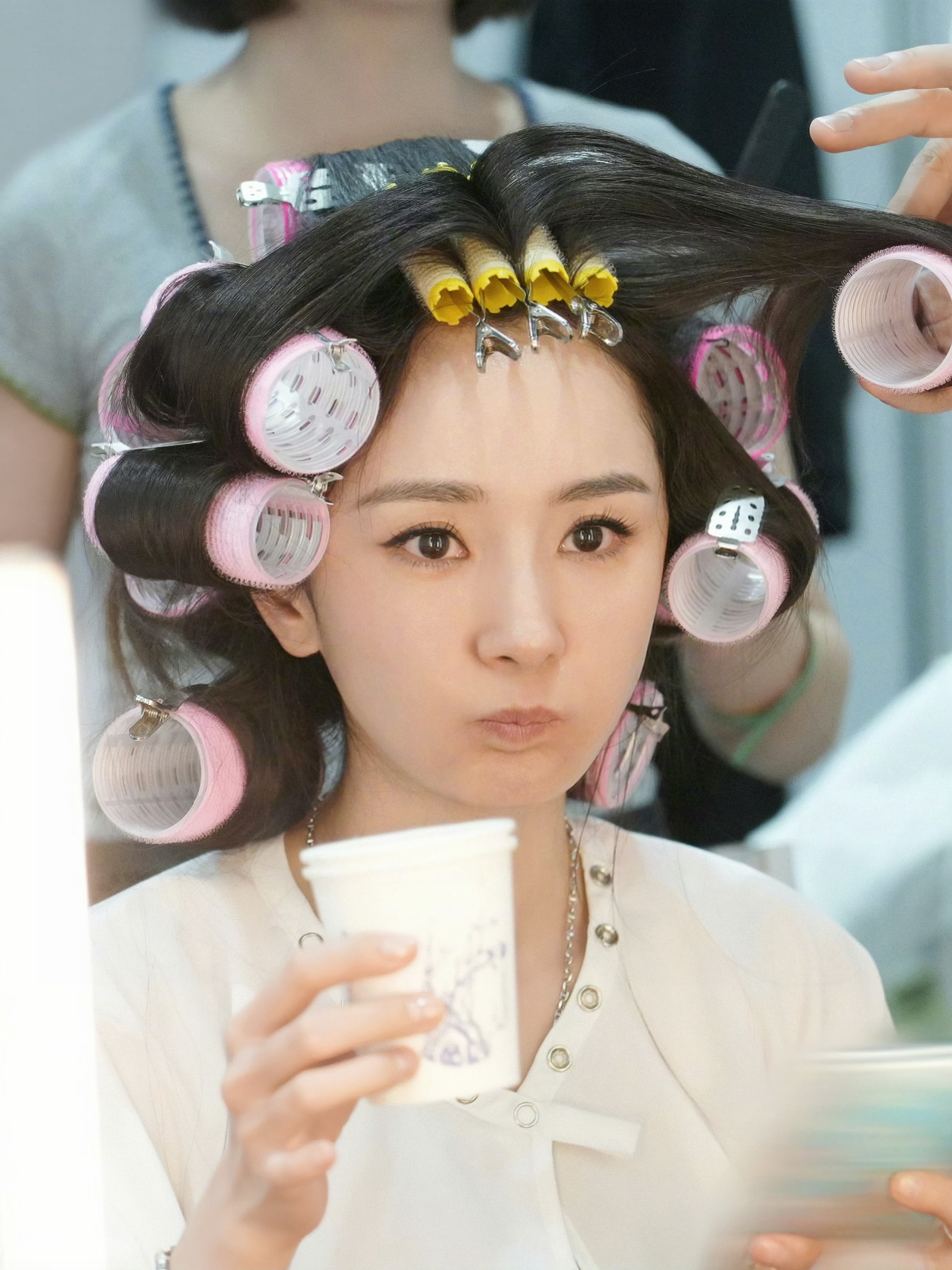 咕噜咕噜，最美的小包租婆[污][爱慕]小孩哥逗杨幂杨幂 ​​​