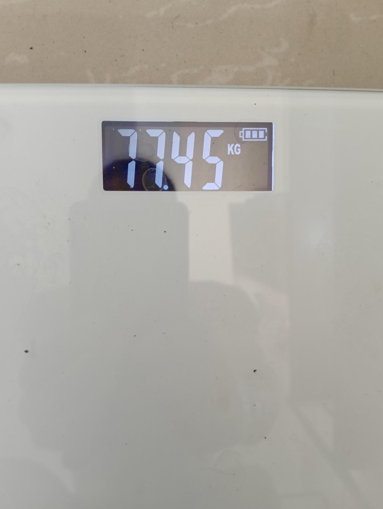 178cm的身高，现在还有77.45kg的体重，目标75kg，值此1024节，开