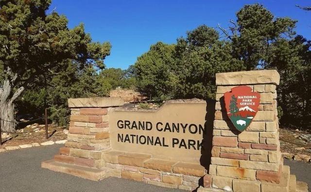 美国内政部正式宣布，将从2026年起对外国游客实行新的国家公园票价政策，简单说就