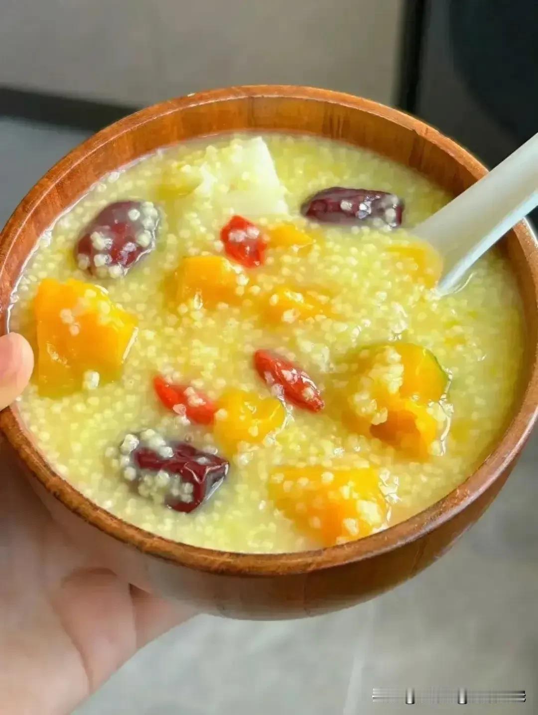 常喝小米粥，到底是升血糖，还是降血糖？揭晓答案，早知早受益

随着健康意识的提高