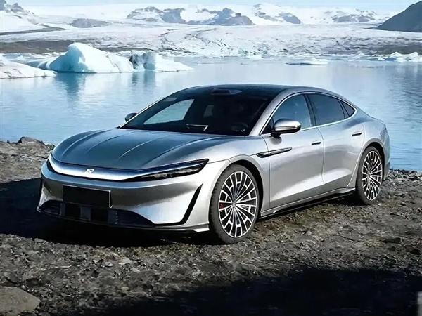 比亚迪大汉的渲染图，整体还是相对延续了汉的设计风格，车身将进一步增大，消息称 5