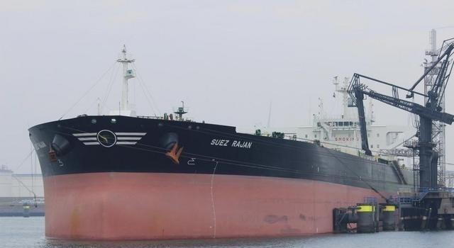 委内瑞拉的油轮被扣了？好得很！美国人亲自把“公海抢劫许可证”发到了我们手里。既然