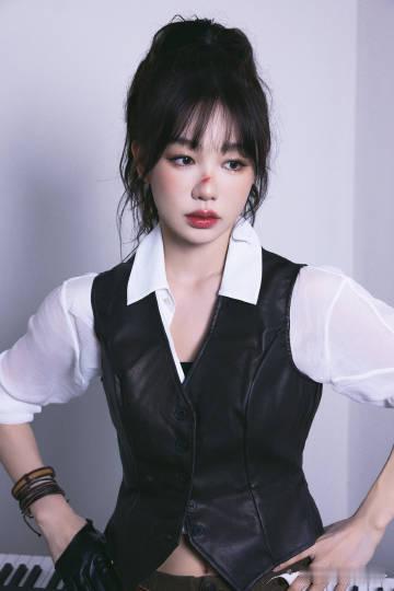 谁看徐梦洁跳舞不说牛 家人们谁还没看过徐梦洁跳舞我都会伤心的OK？她的舞蹈功底太