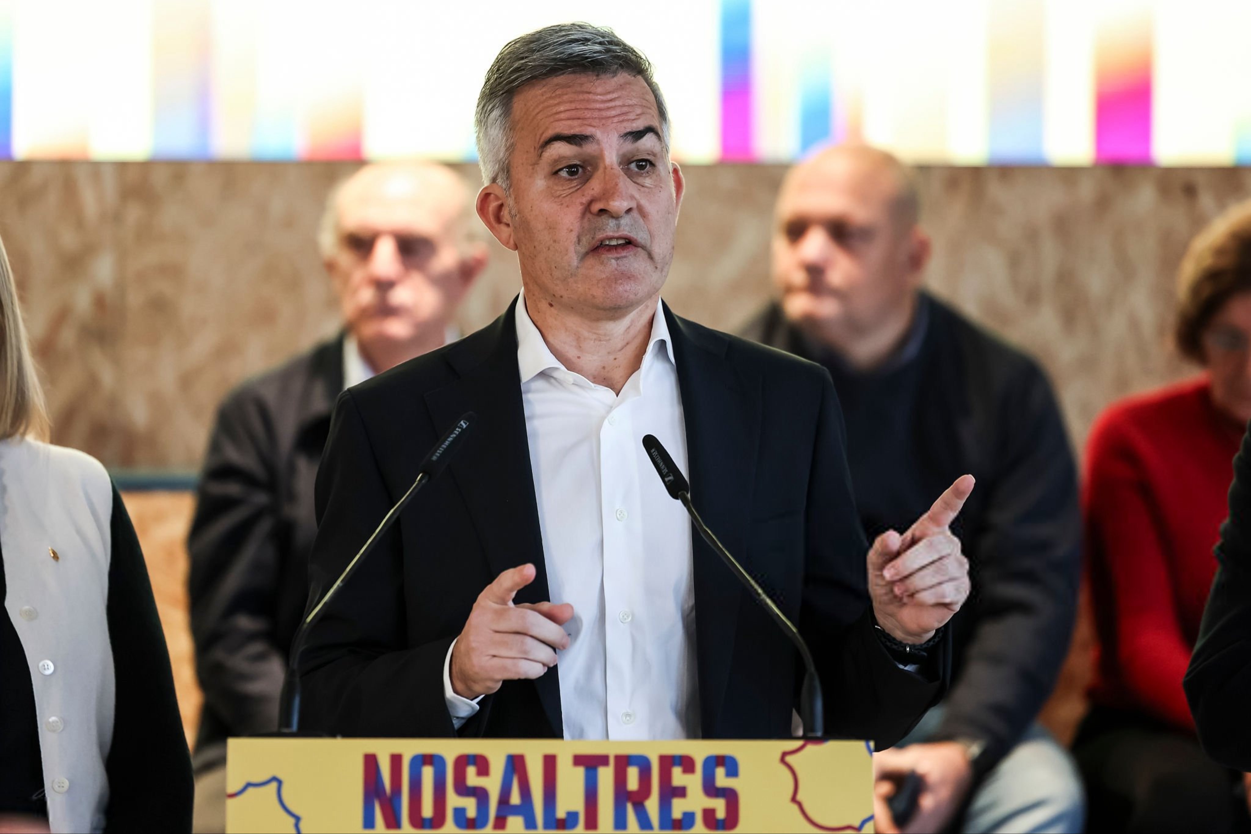 丰特（巴萨高层竞选人）： 如果我当选，弗里克将担任我们的教练，但德科将不会担任我