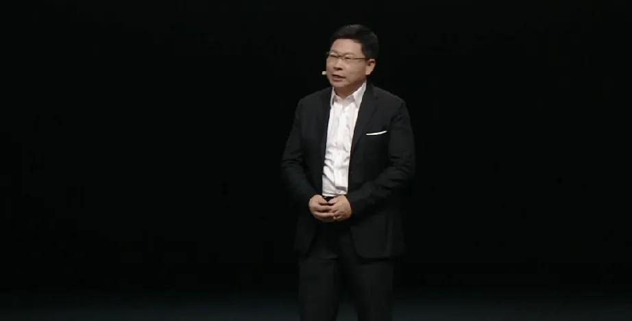 余承东宣传已经10亿鸿蒙系统设备，鸿蒙是新的鸿蒙是新的操作系统，而不是简单代替同