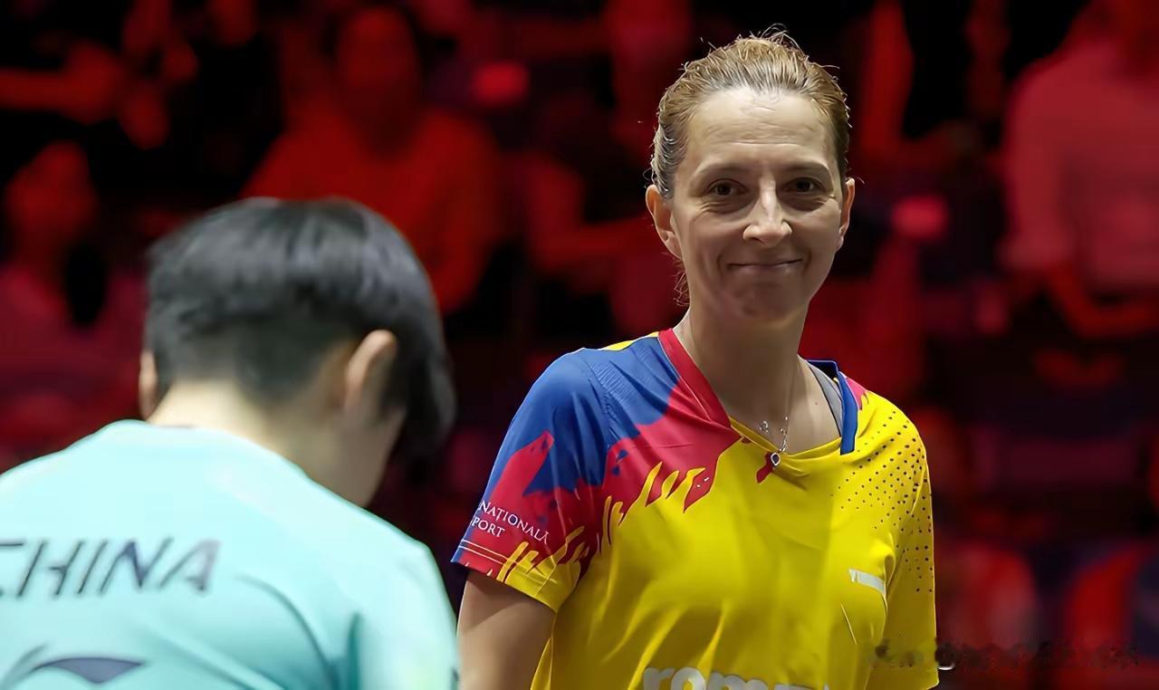 萨马拉笑了，莎莎亏了。
可是莎莎无所谓，
就是这脾气，改不了一点儿，
赛场再遇此