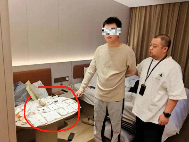 这个大学生书白念了！浙江一男子没去大学报到，仅拿着父母给的学费四处游玩，去20多