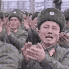 这口型就两个字
不知朝鲜文的都知道[灵光一闪][灵光一闪]