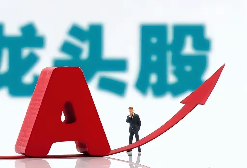 6月30日｜收盘八大热点板块+核心龙头汇总六月收官之战，科技全线爆发！CPO、A