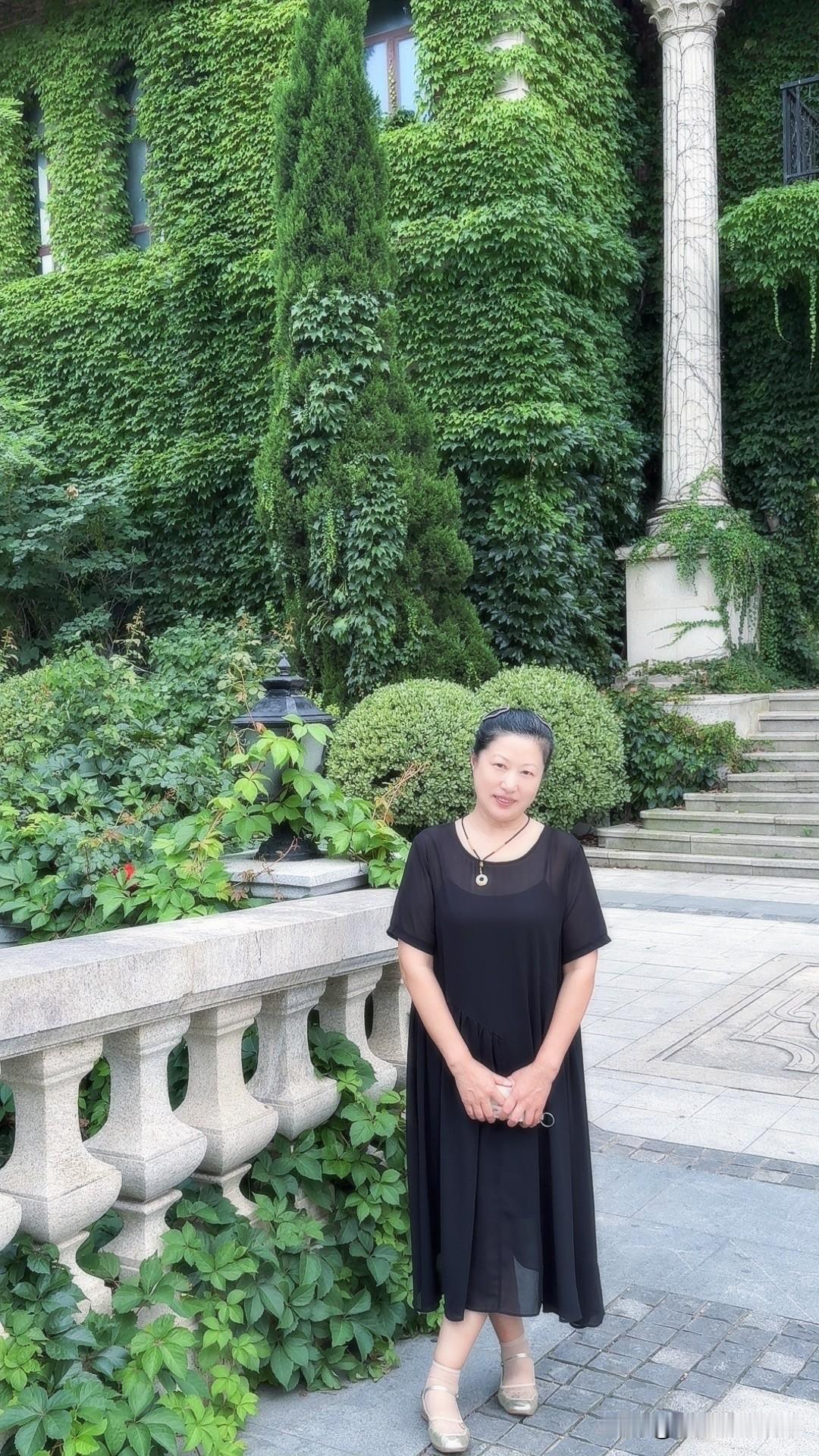 连载六：网吧打工，邂逅二婚老公

来到大连后，我在网吧做网管。
一天晚上，网吧来