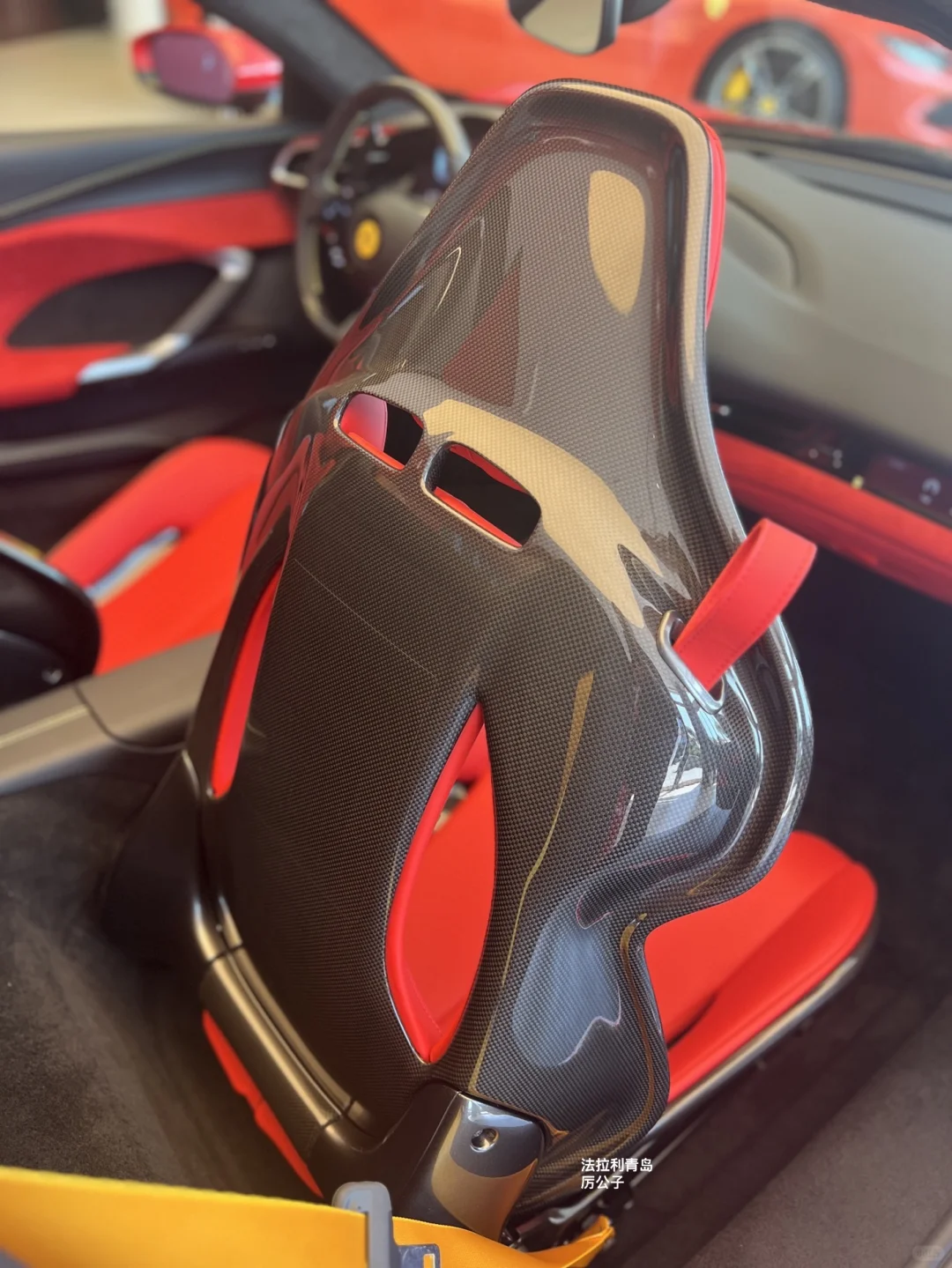法拉利296GTS｜法拉利红➕红内