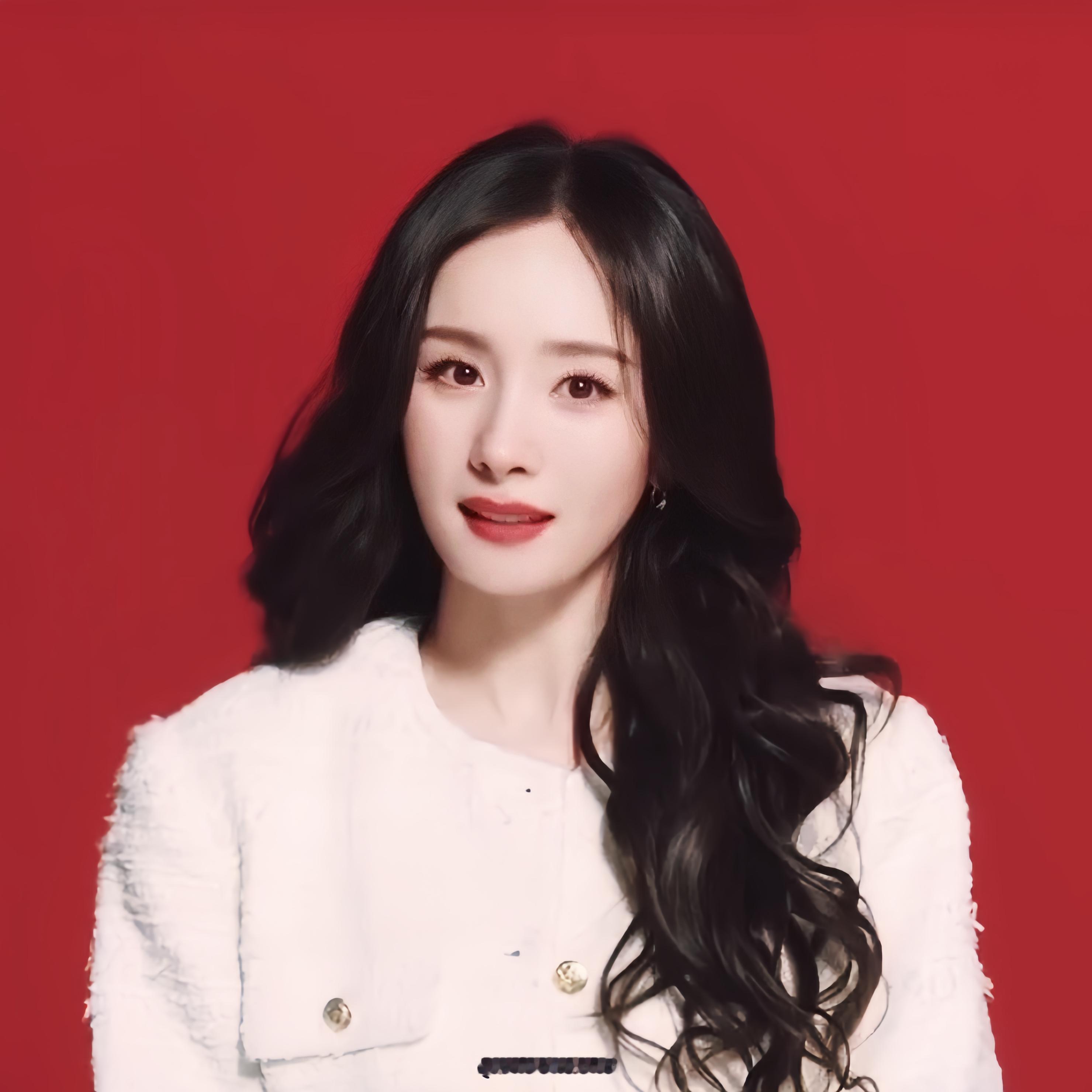 杨幂  妈幂级别的🥺 