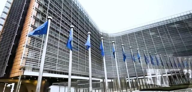 中日关系步步逼近临界点，一个危险信号悄然浮现：美欧印俄等国家，仿佛都在不同层面上