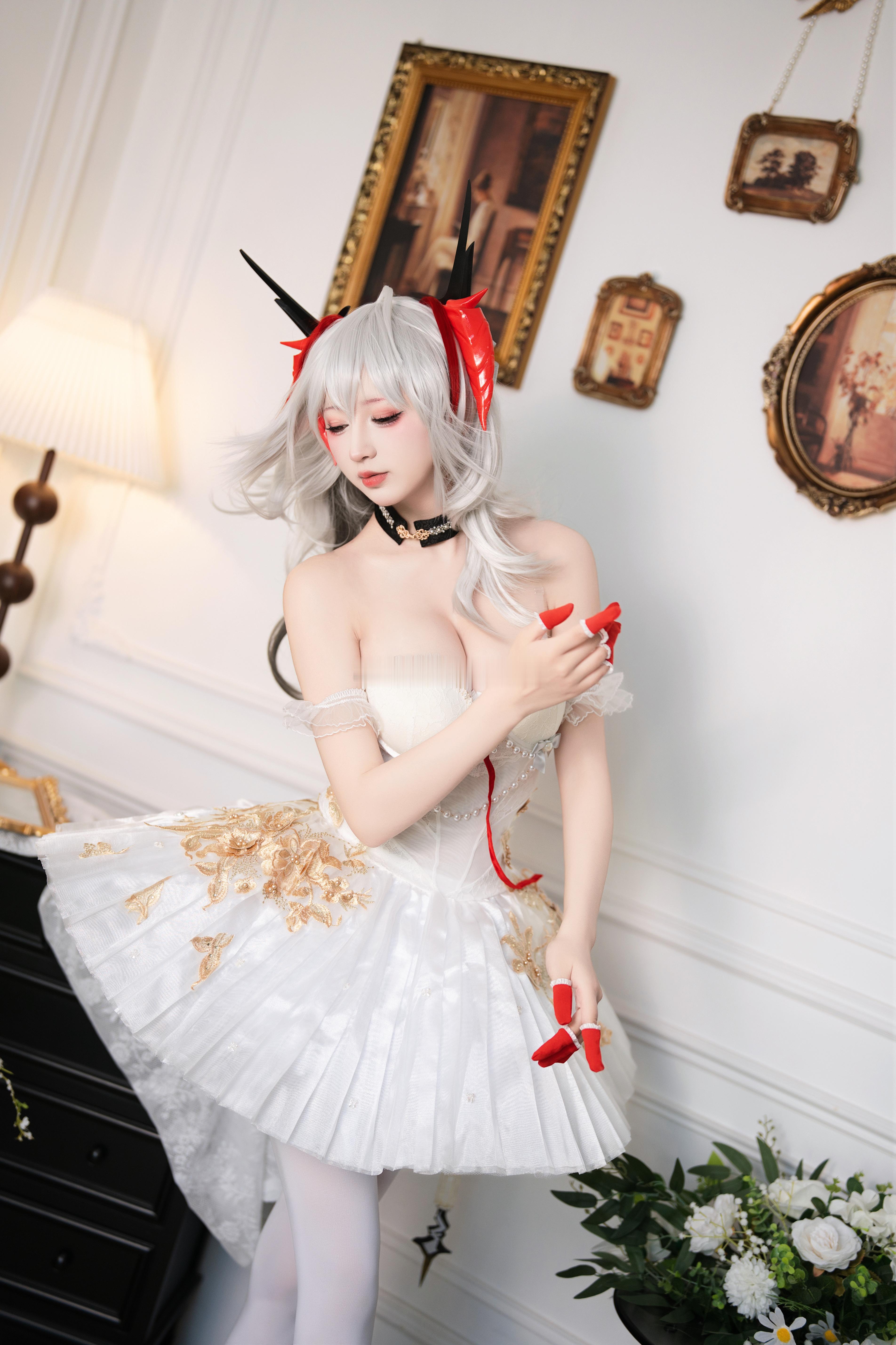 优雅W#明日方舟w##二次元cos大赏# 拍摄服装​​​