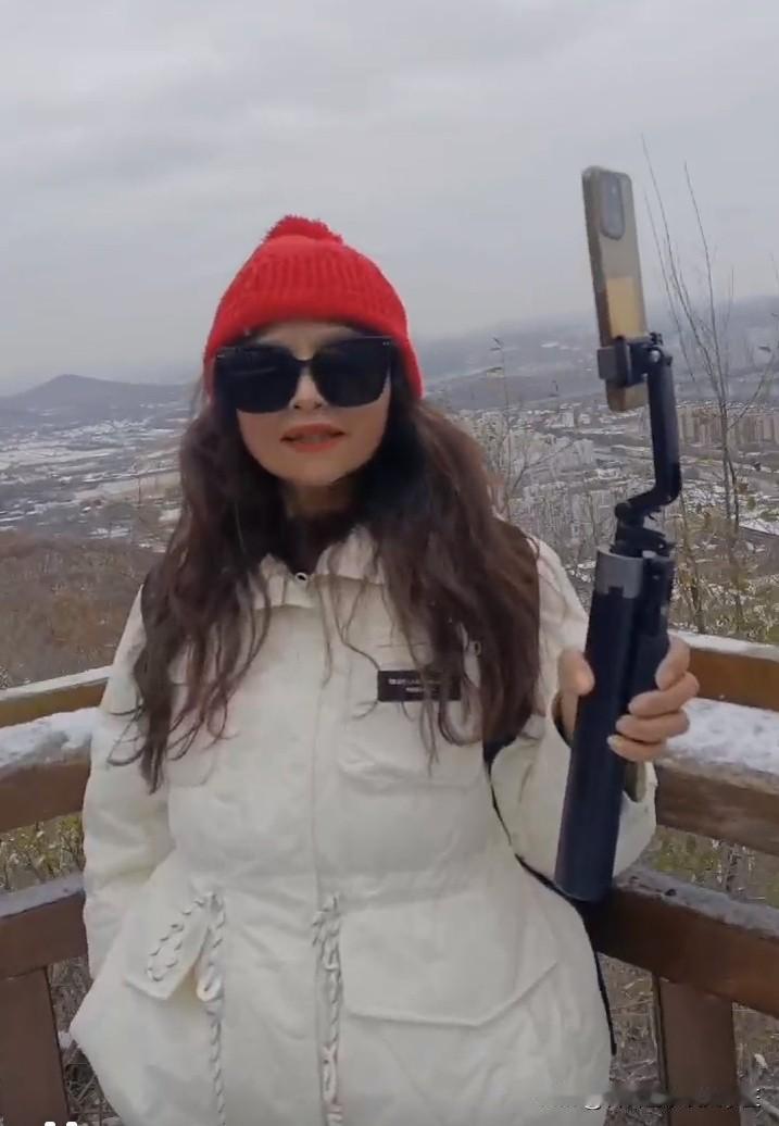 我决定改行做团购探店达人。
四月份开始有一搭没一搭的进行探店，中间因为家事停滞不