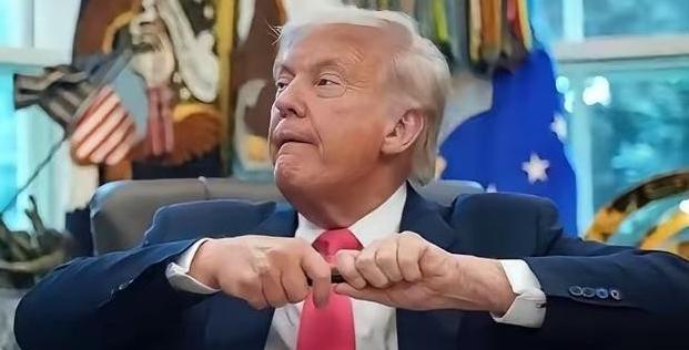 特朗普又不是美国永久的总统，说难听点，他只要下台，立马啥也不是。他现在再狂，也躲