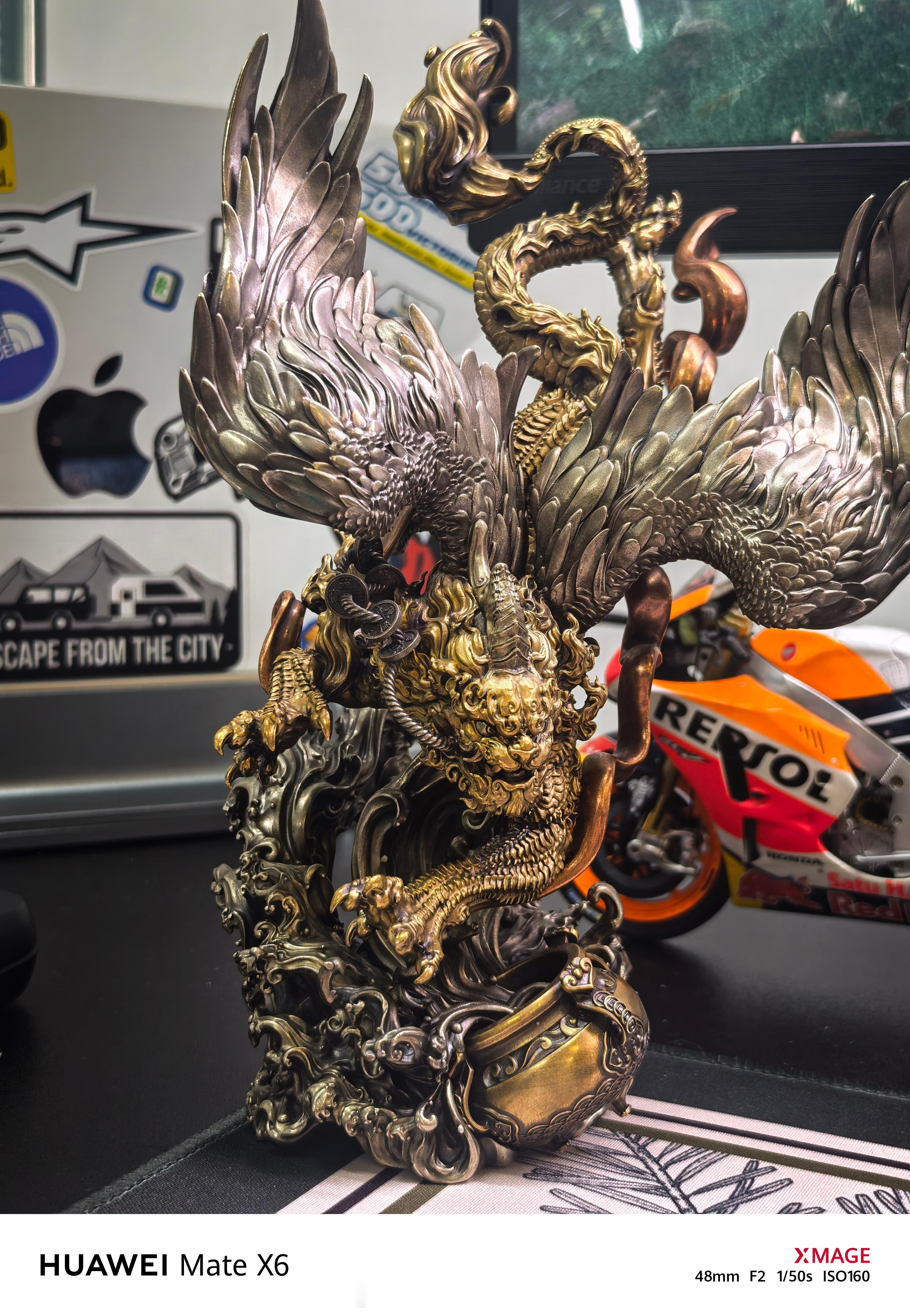 琢匠的新品，真TM帅，这黄铜细节绝了！