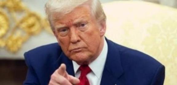 美国在赌，中国也在赌，美国赌中国不敢武力收复台湾，不敢打日本，而中国则在赌美国不
