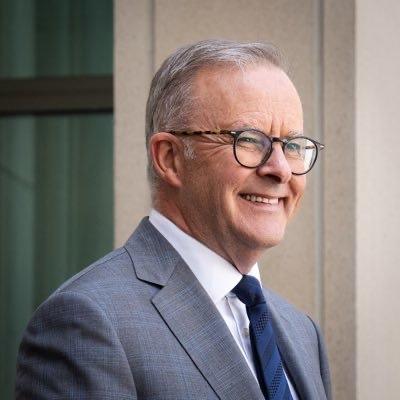 澳大利亚总理阿尔巴尼斯今天发文说：“祝贺高市早苗女士当选获胜。澳大利亚与日本的友