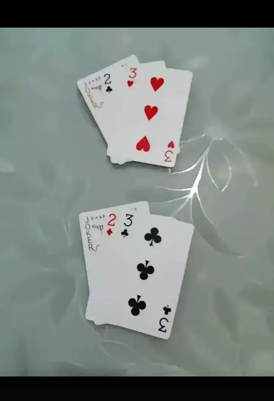 下边先出  怎样才能赢？？？