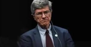 中日关系到了如今的地步，一个美国国际问题专家表示，日本现在敢挑衅中国，不是为了台