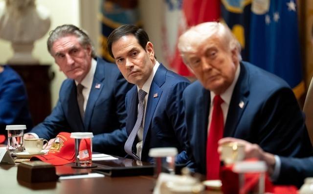 美国 国务卿 卢比奥发文说：“美国有幸拥有这样一位领袖：他胆识过人、魄力非凡，风