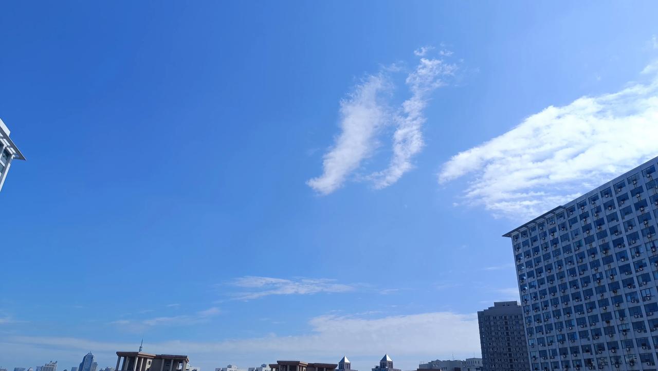 #记录我的9月生活#
幸福的小学生，玩的累了三天后，上学第一天就是半天[皱眉]我