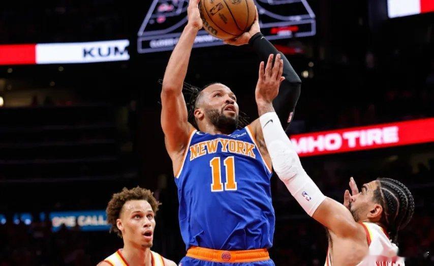 NBA季后赛 老鹰主场109-108险胜尼克斯，总比分2-1领先CJ-麦科勒姆得