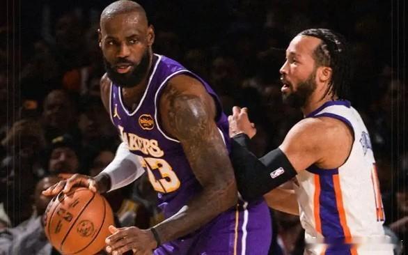 湖人不敌尼克斯，拉跨就在一瞬间，东契奇虽然拿下30分，但他的防守实在是NBA最烂