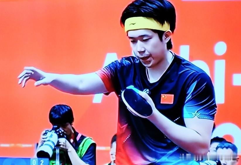 中国男乒2-3惜败日本男乒，夺得亚运会乒乓球赛男团亚军！


北京时间9月24日