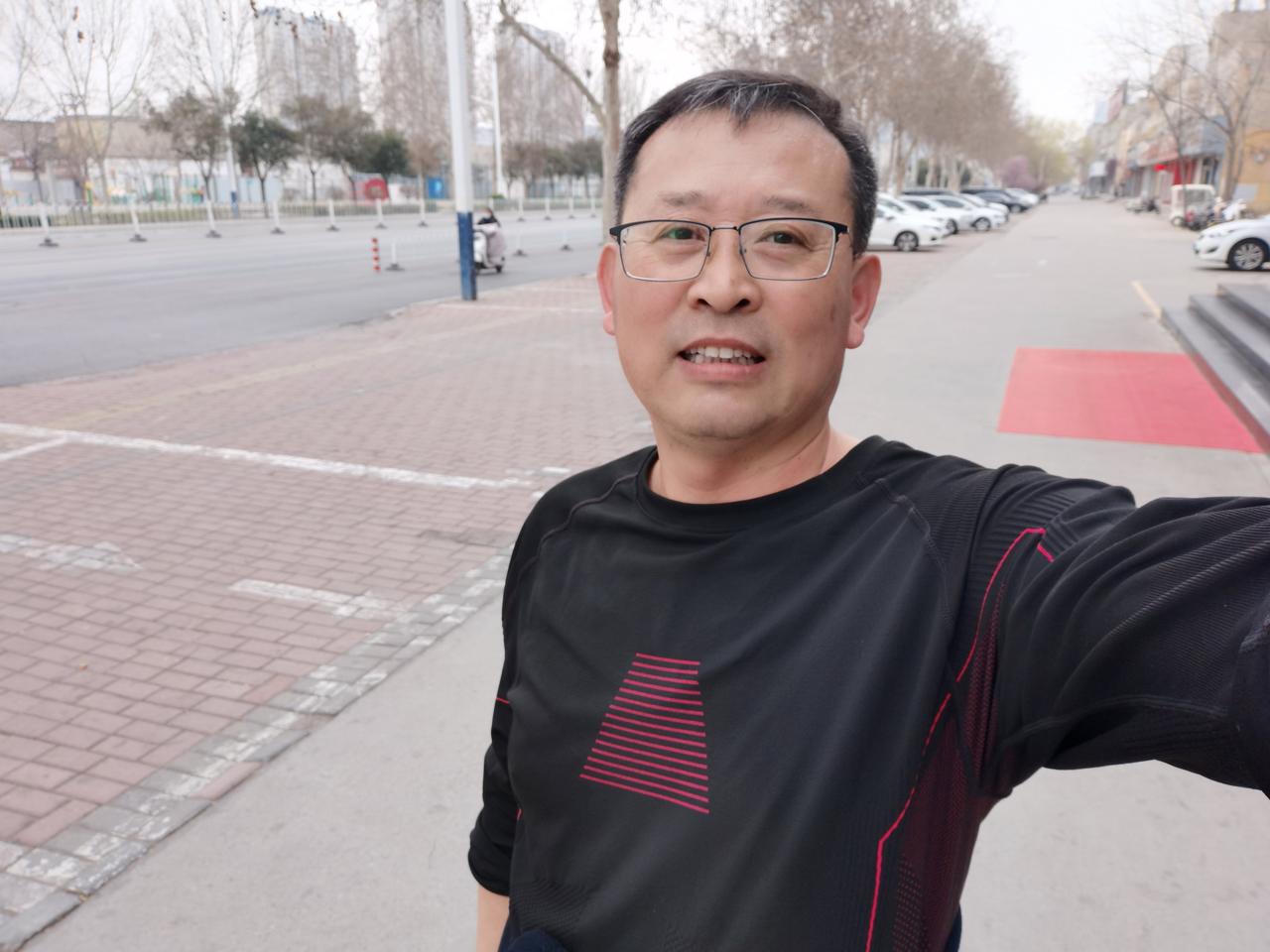 四重烟瘾，戒烟必须要逐一破解
 
1️⃣ 尼古丁的圈套

身体有维持尼古丁浓度的