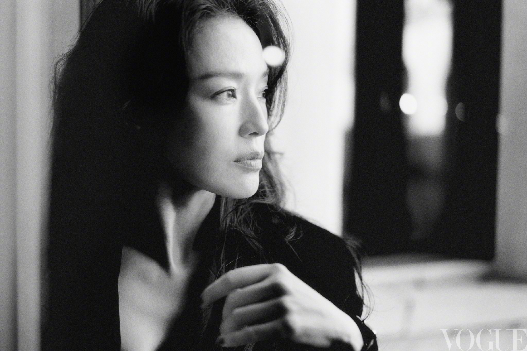 舒淇 x Vogue Moment林女士拍大片极少失手，这组也是水准之内🖤📷