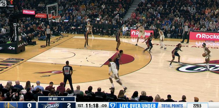 【第一节】波斯特，一名你无法不为之感动的七尺中锋，开场就展现了他的进步：投进外拆