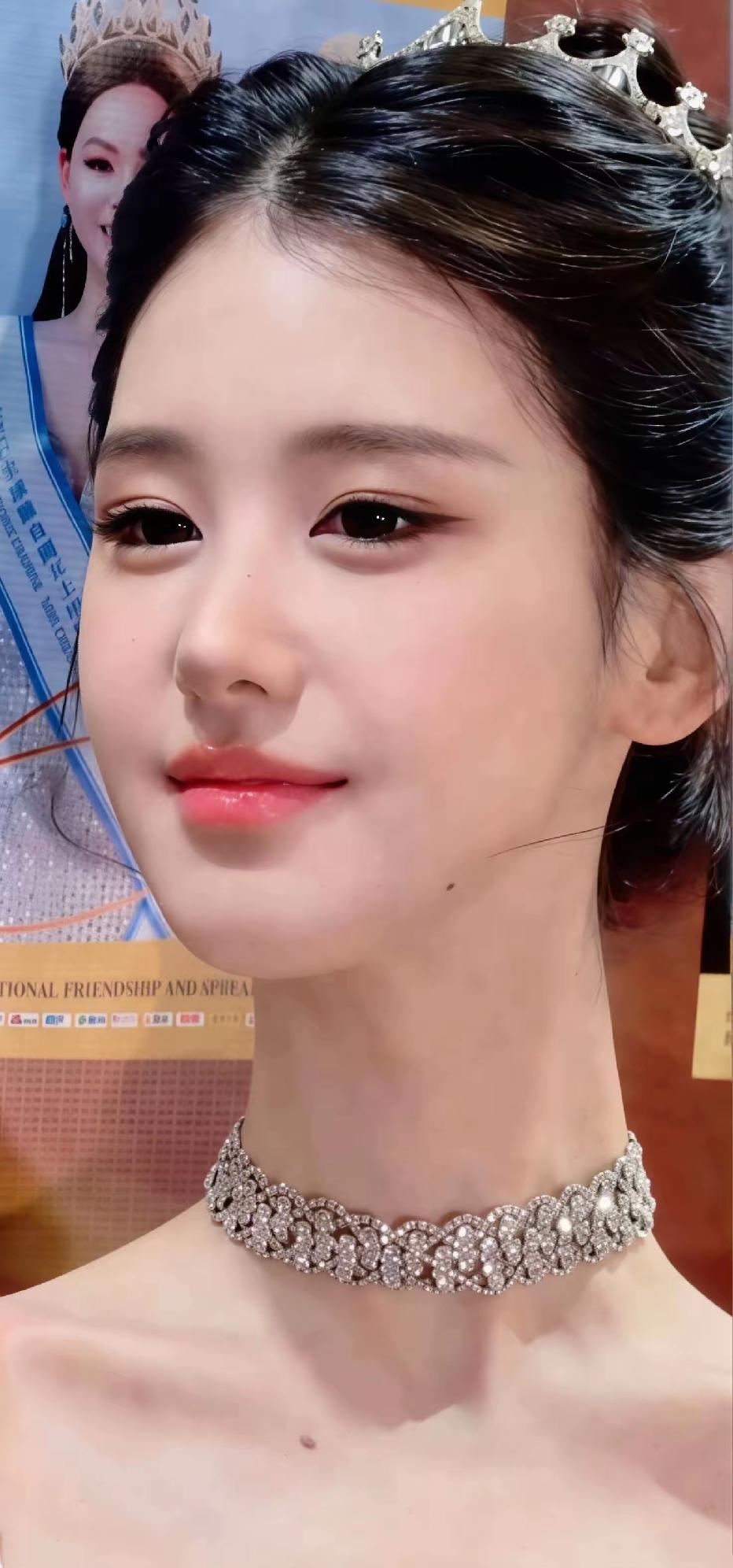 联合国选美小姐白欣禾，说美如天仙，配得上吧？