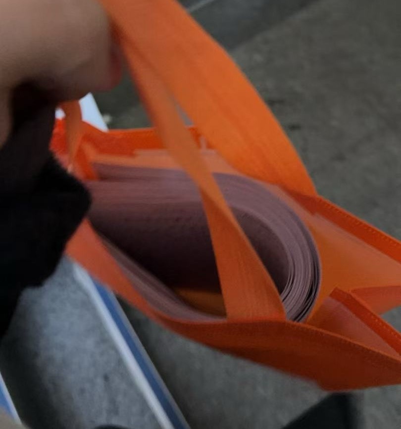 最近特别特别忙，腾不出一点时间。爱杨洋，国考后见。 ​​​