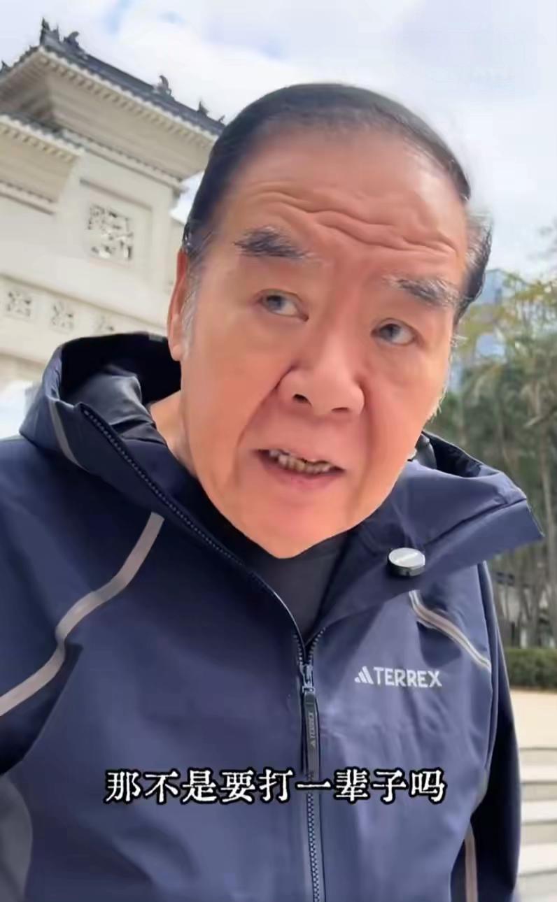 74岁的郑则仕，居然靠跑步逆袭人生！

当年因为身体问题，医生建议他长期甚至终身