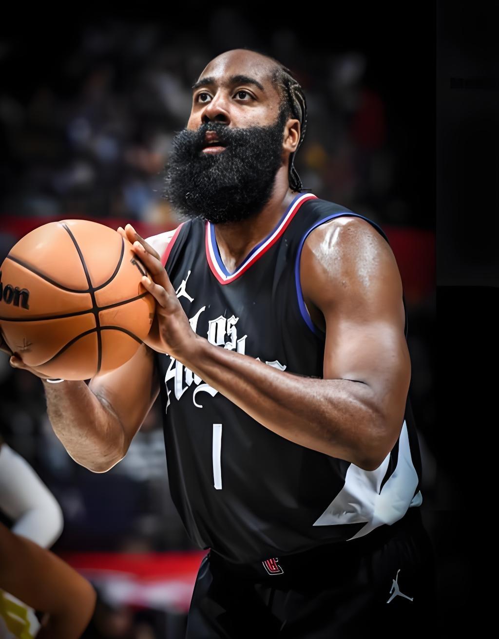 3年9700万全额保障！37岁哈登再次降薪让步，只为拼一座总冠军
 
NBA最让