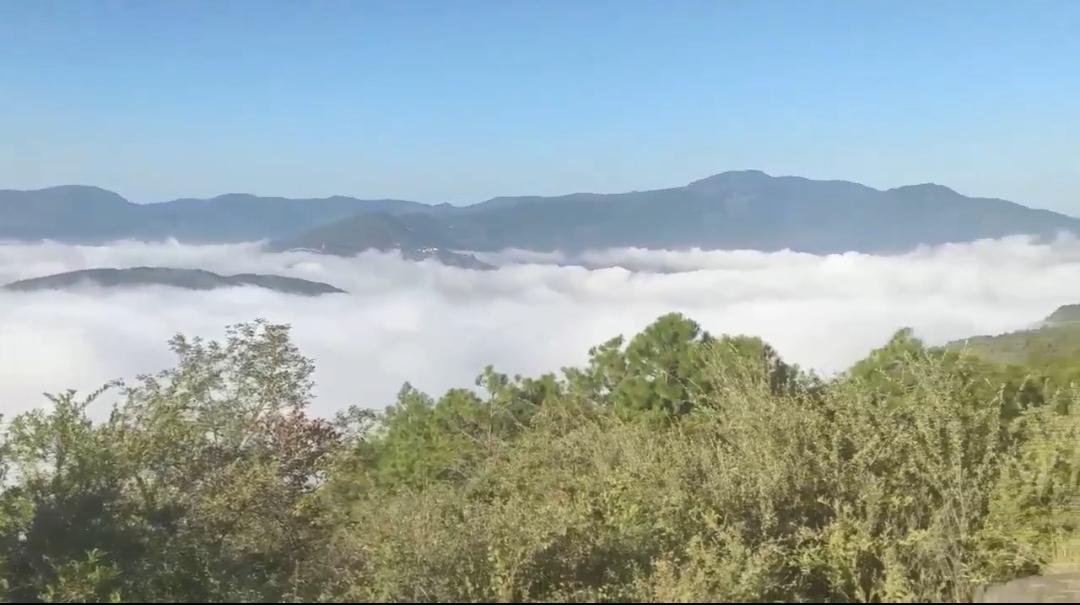 分享诗意山水秋景。
