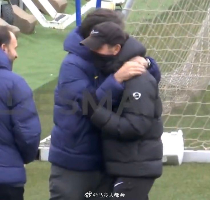 西蒙尼和阿莱曼尼等管理层并没有矛盾 