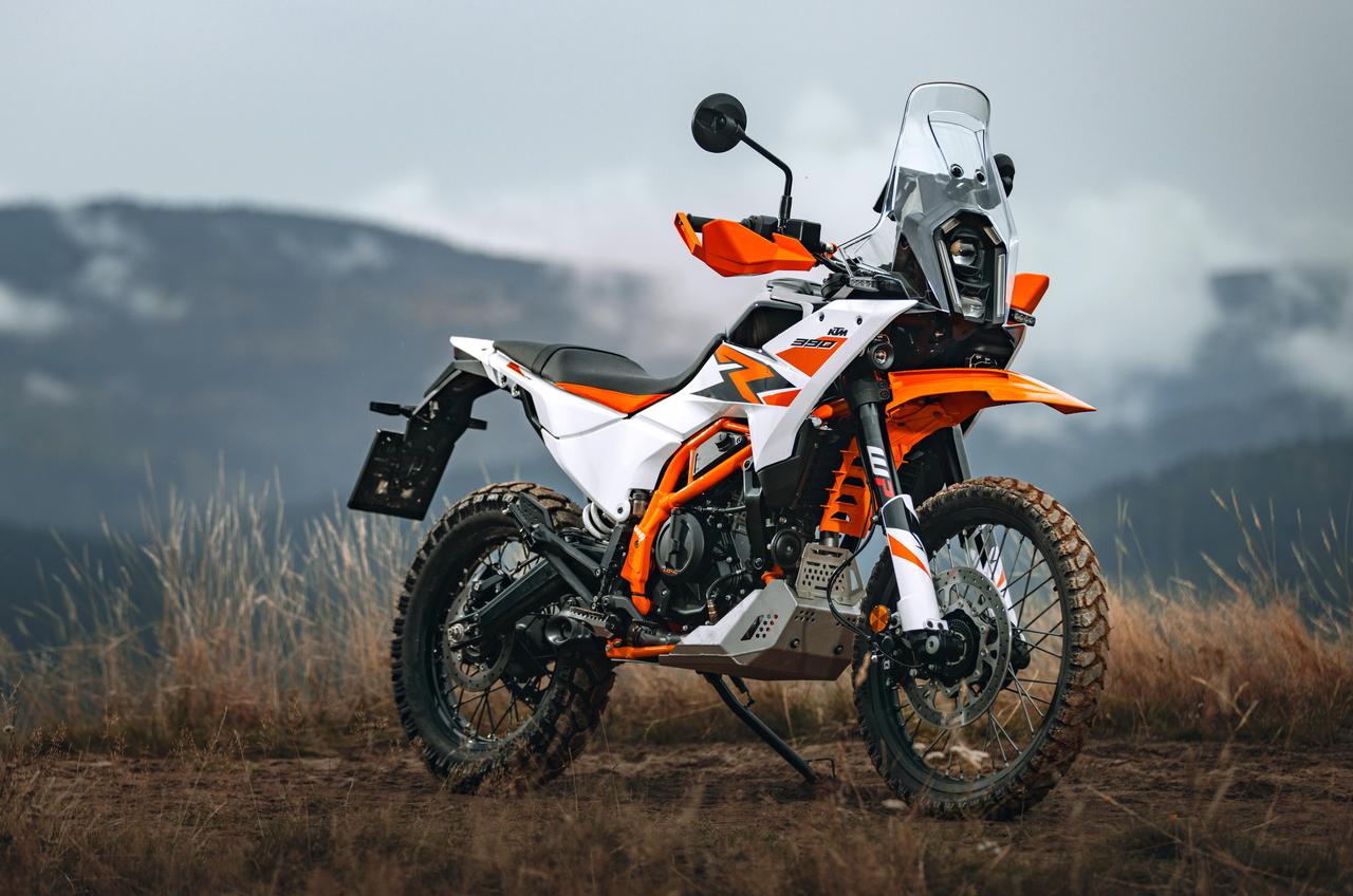 KTM 更新 2027 款 390 越野车、探险车 ... ...

十月 27